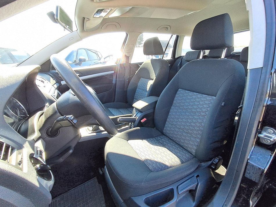 Škoda Octavia II 1.6 TDi 