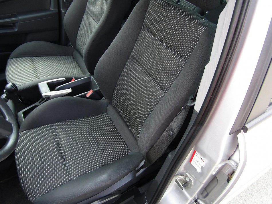 Opel Zafira 1.8i 