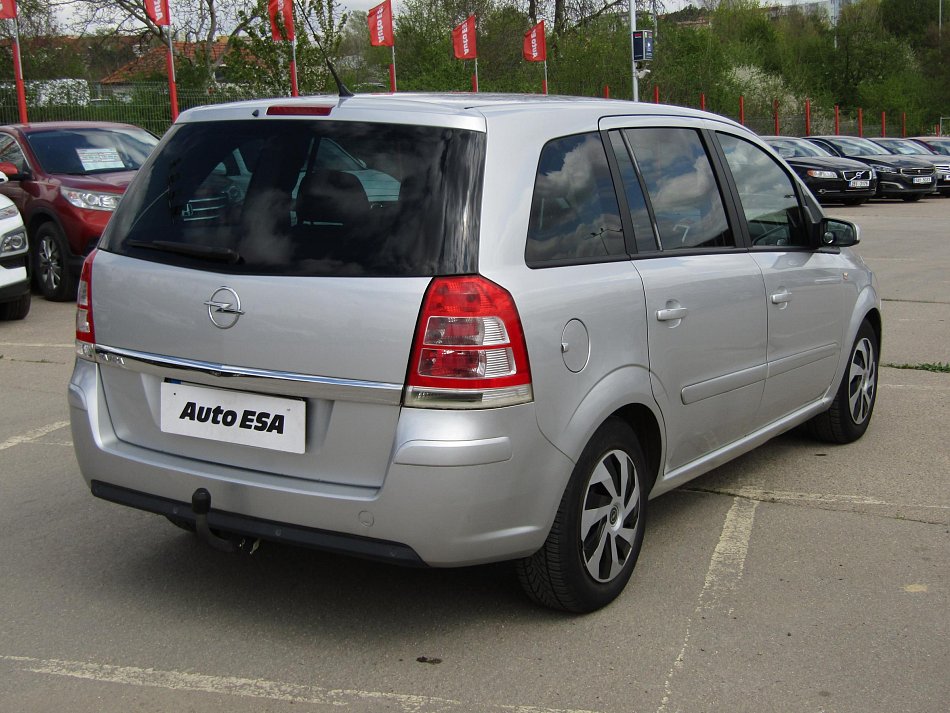 Opel Zafira 1.8i 