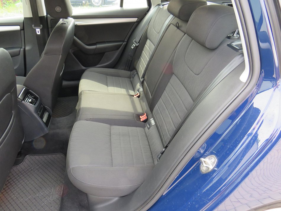 Škoda Octavia III 2.0TDi Style