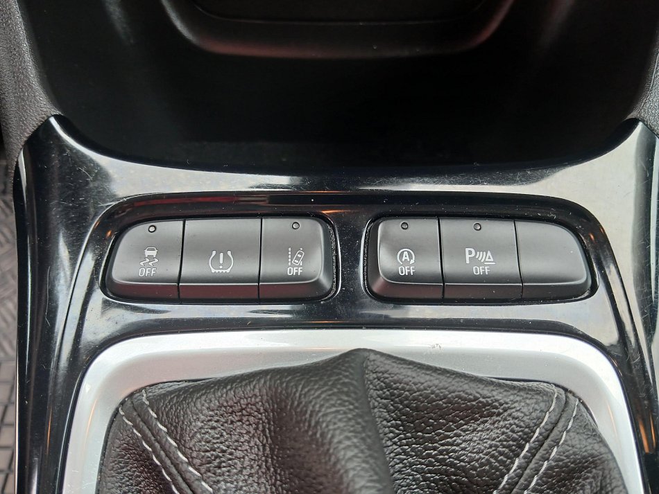 Opel Crossland X 1.2i 