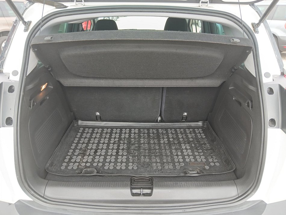 Opel Crossland X 1.2i 