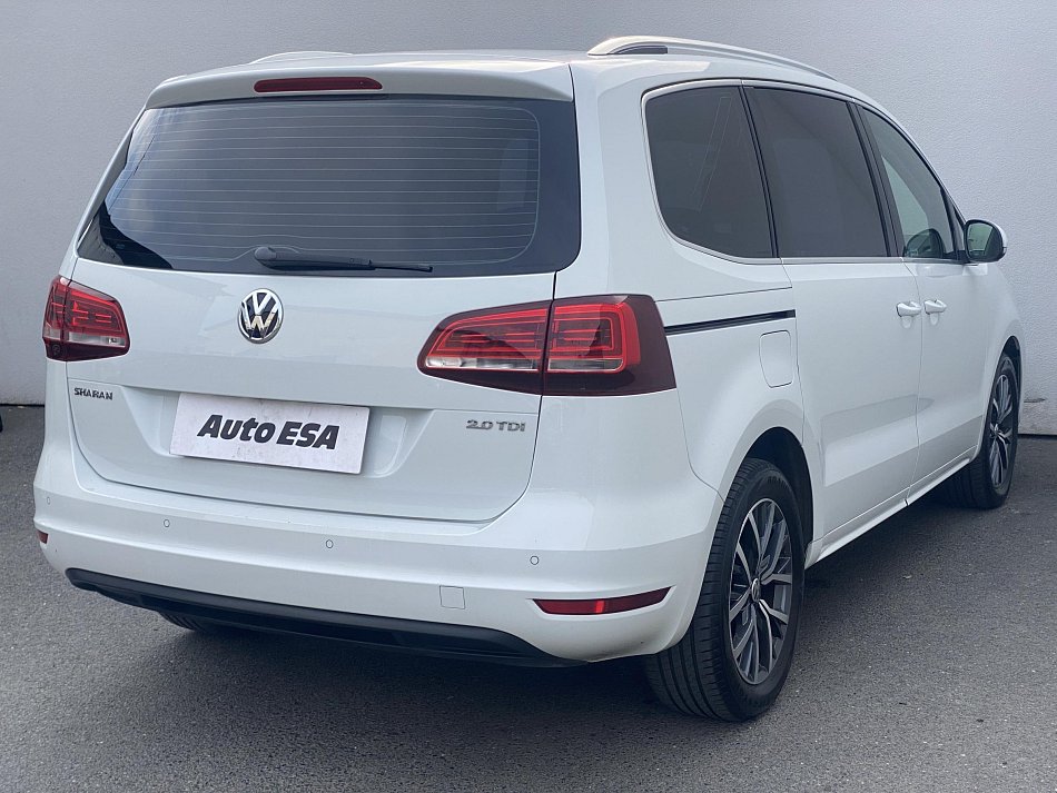 Volkswagen Sharan 2.0TDi 