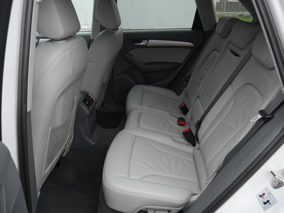 Audi Q5 2.0TDi  Quatrro