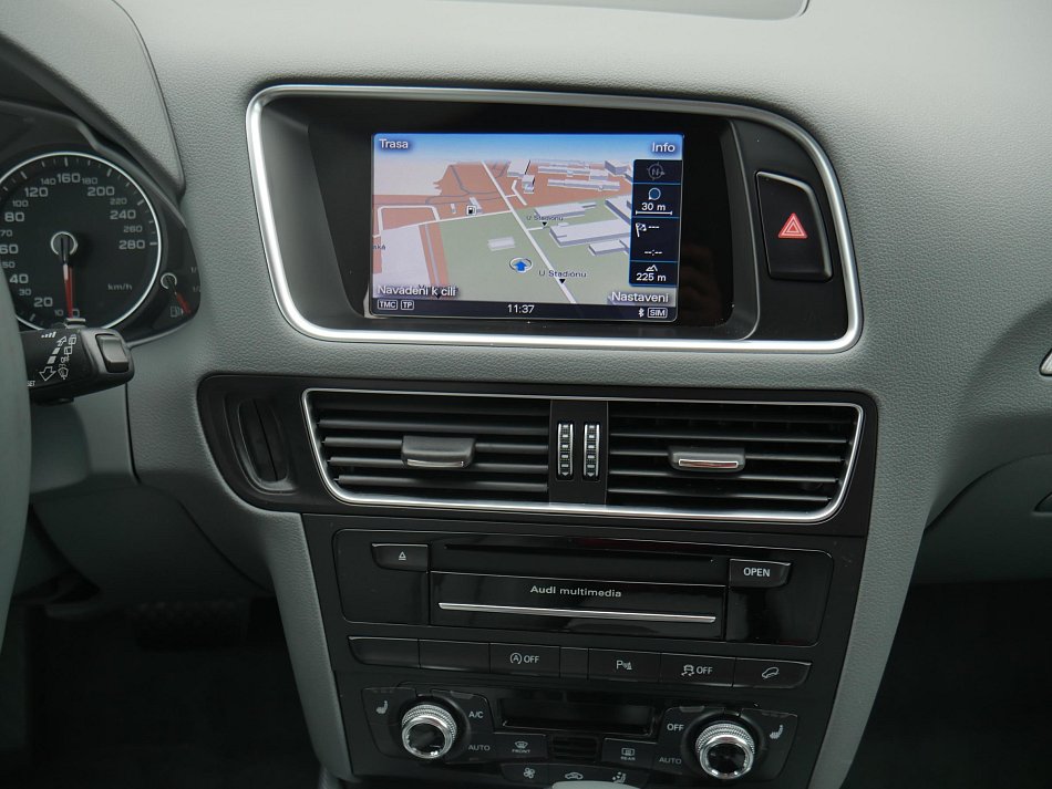 Audi Q5 2.0TDi  Quatrro
