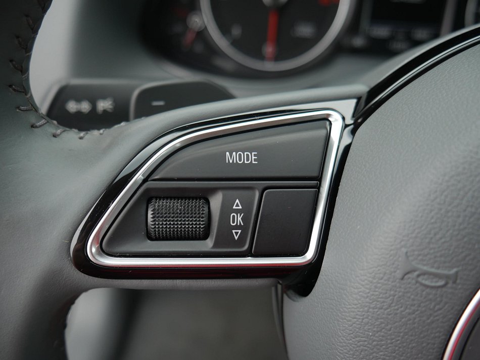 Audi Q5 2.0TDi  Quatrro