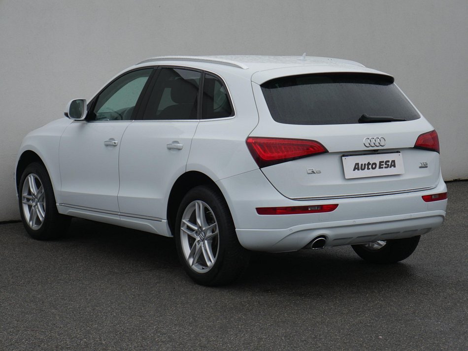 Audi Q5 2.0TDi  Quatrro