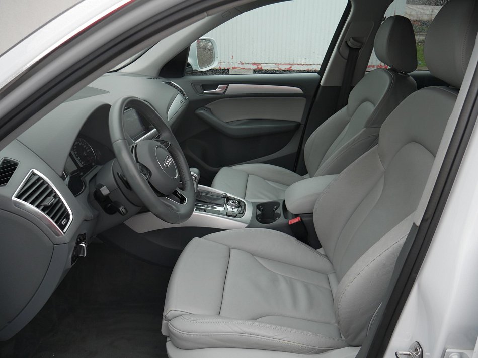 Audi Q5 2.0TDi  Quatrro