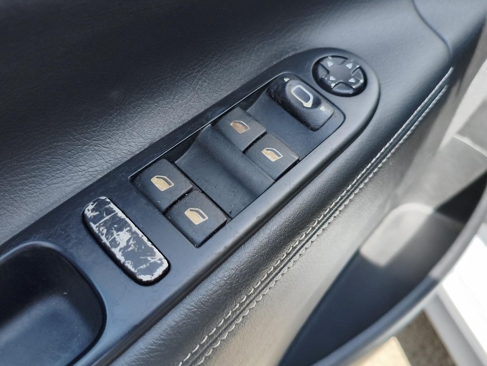 Peugeot 207 1.6 i Outdoor SW