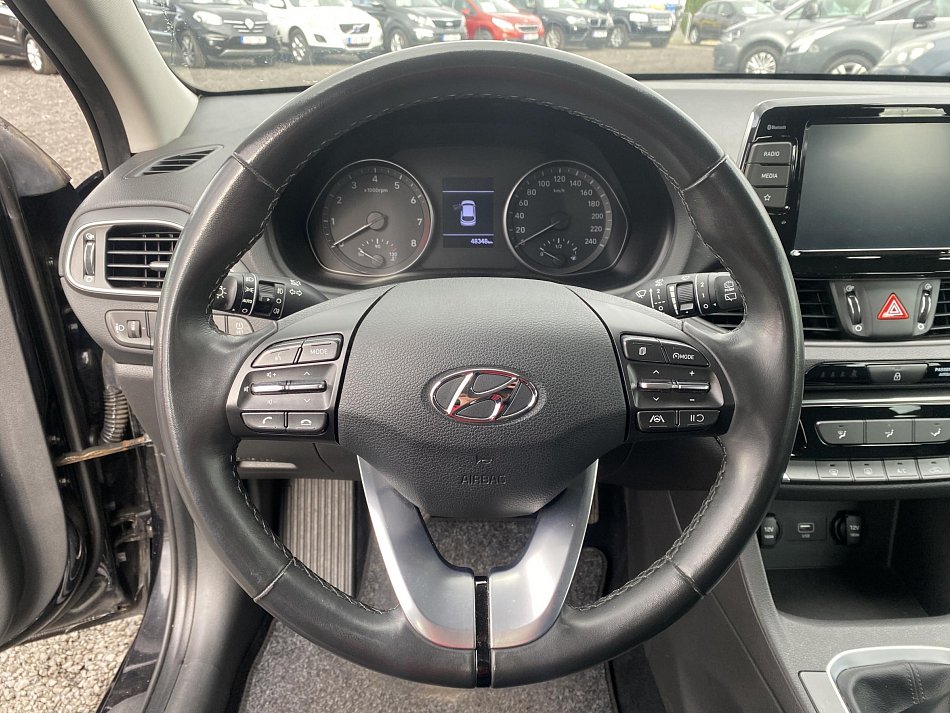 Hyundai I30 1.5 DPi 