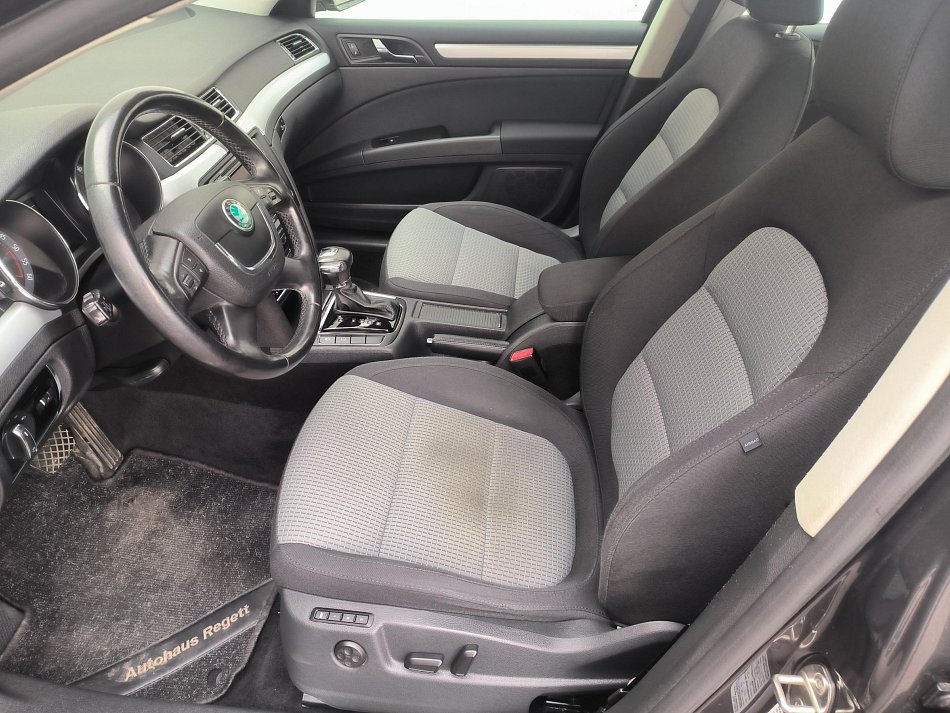 Škoda Superb II 2.0 TDi Ambition