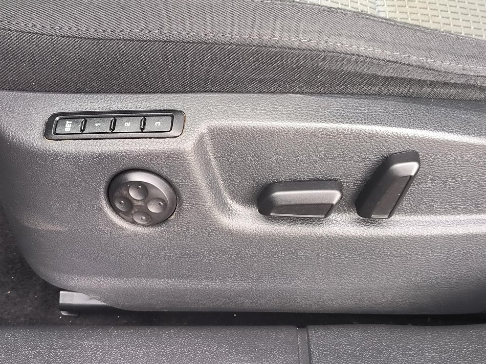Škoda Superb II 2.0 TDi Ambition