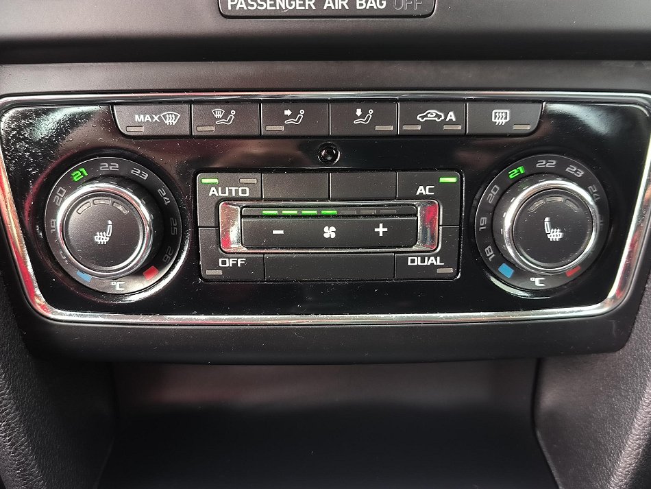 Škoda Superb II 2.0 TDi Ambition