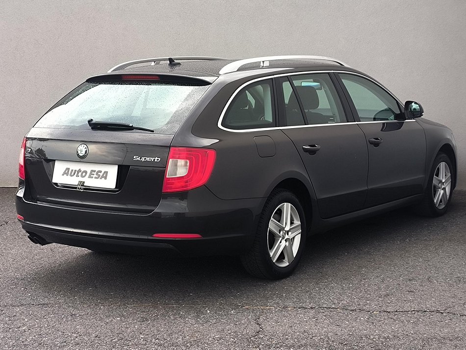 Škoda Superb II 2.0 TDi Ambition