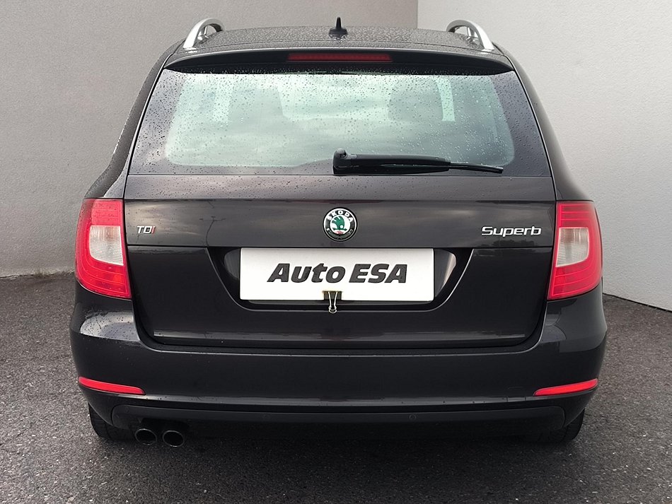 Škoda Superb II 2.0 TDi Ambition