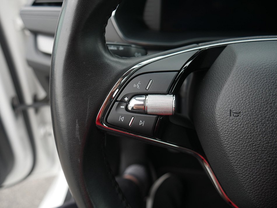 Škoda Octavia IV 2.0TDi Ambition