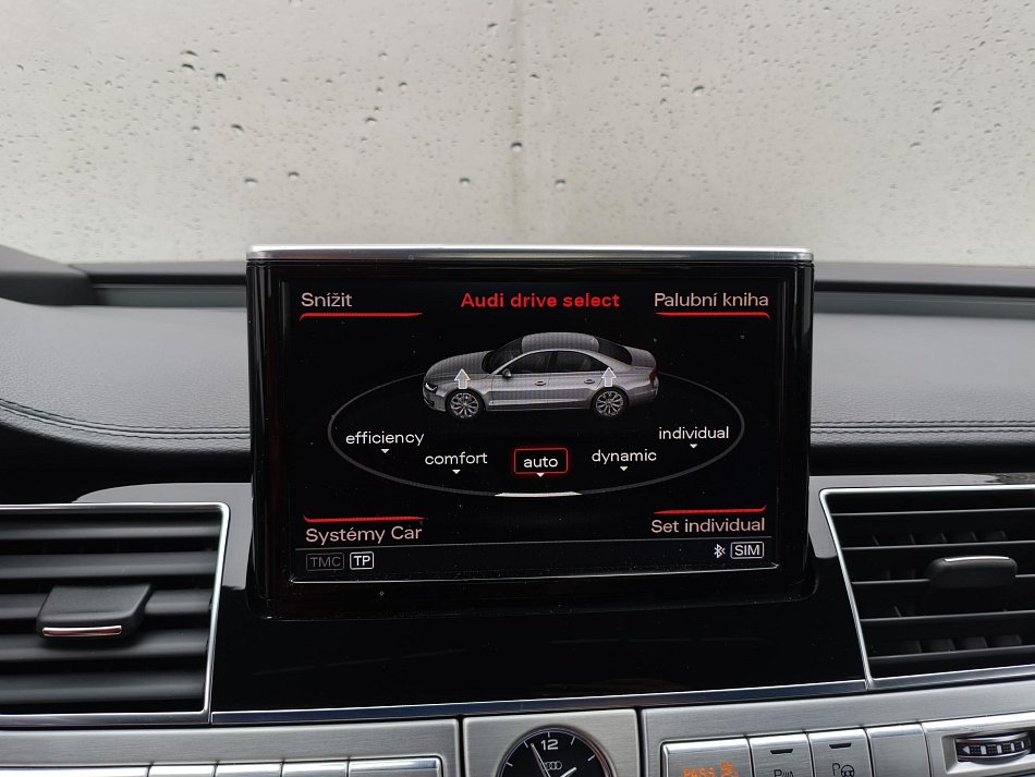 Audi A8 3.0 TDi  Quattro