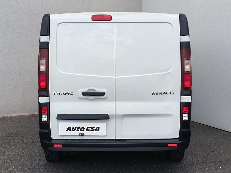 Renault Trafic 1.6dCi  6míst
