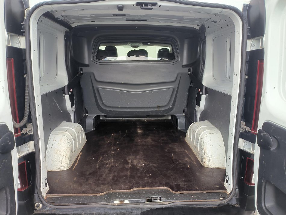 Renault Trafic 1.6dCi  6míst