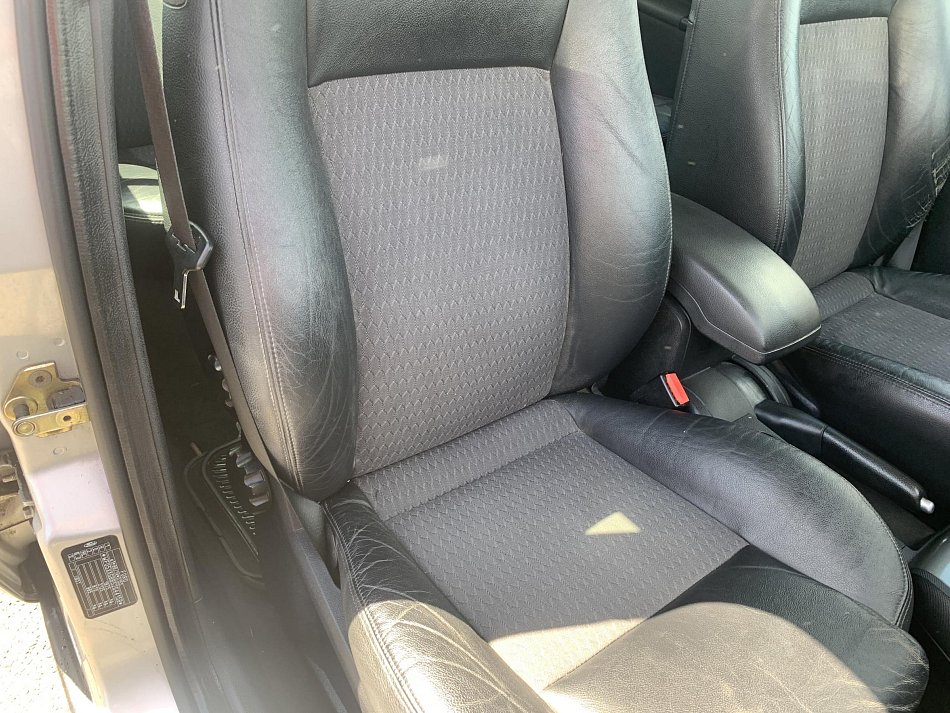 Ford Mondeo 1.8i 
