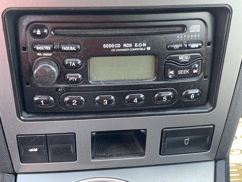 Ford Mondeo 1.8i 