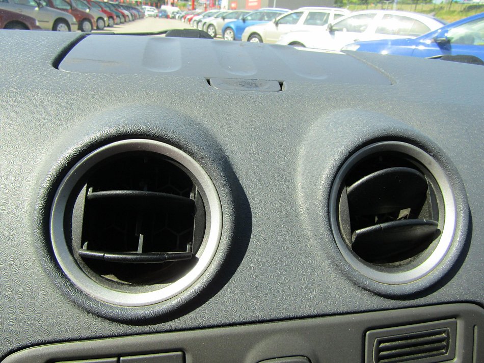 Ford Fusion 1.4i 