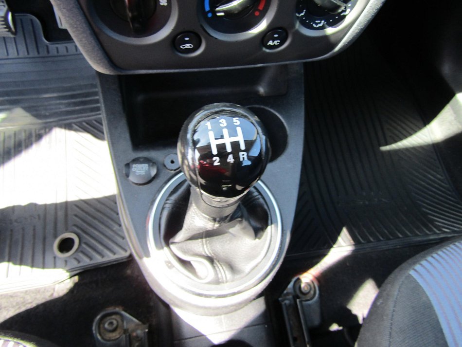Ford Fusion 1.4i 