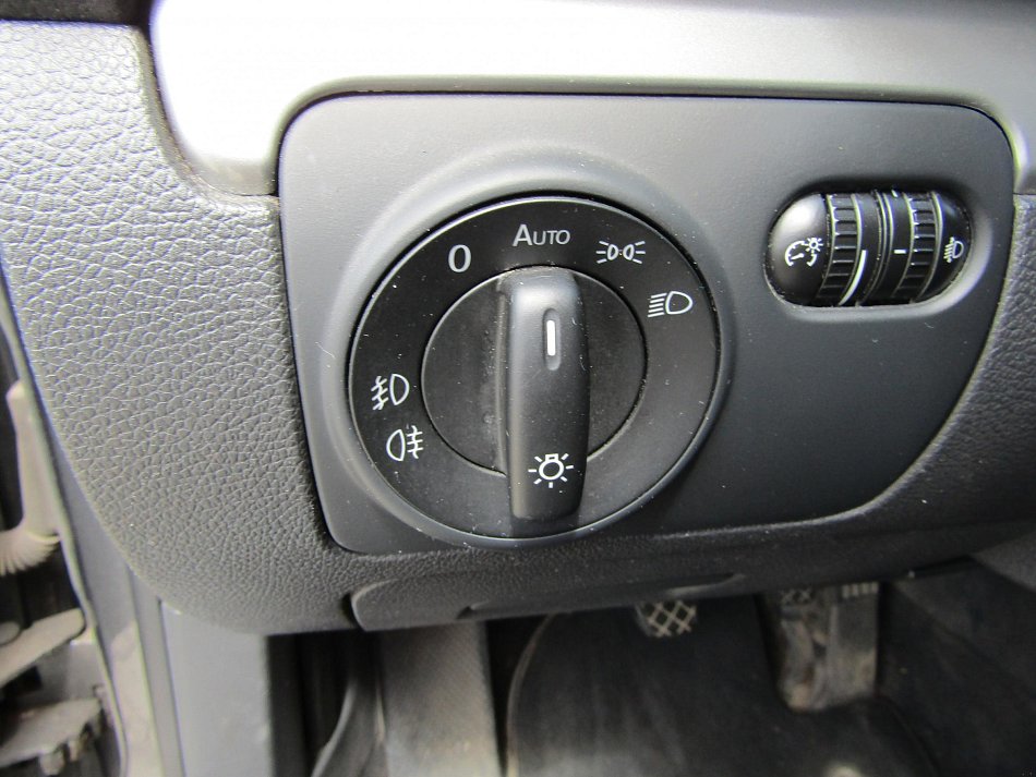 Volkswagen Golf 1.6 TDi  VI