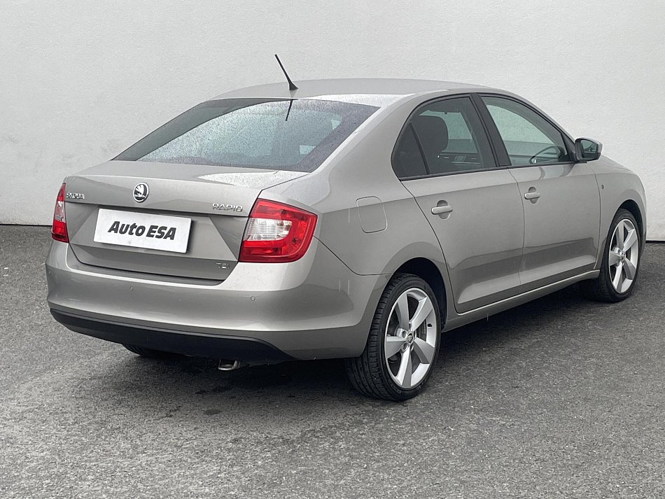 Škoda Rapid 1.2TSI Elegance
