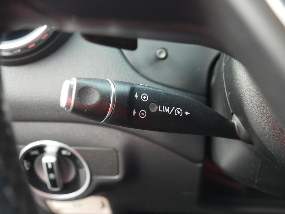Mercedes-Benz GLA 2.0 Style GLA 250  4Matic