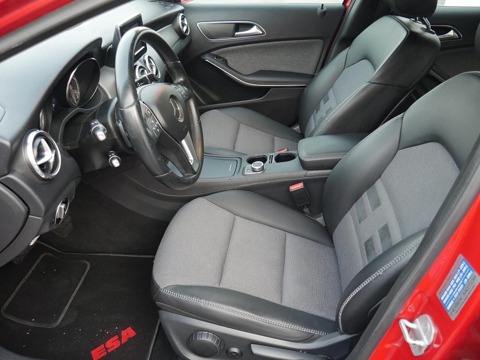 Mercedes-Benz GLA 2.0 Style GLA 250  4Matic