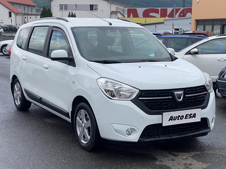Dacia Lodgy 1.6i 
