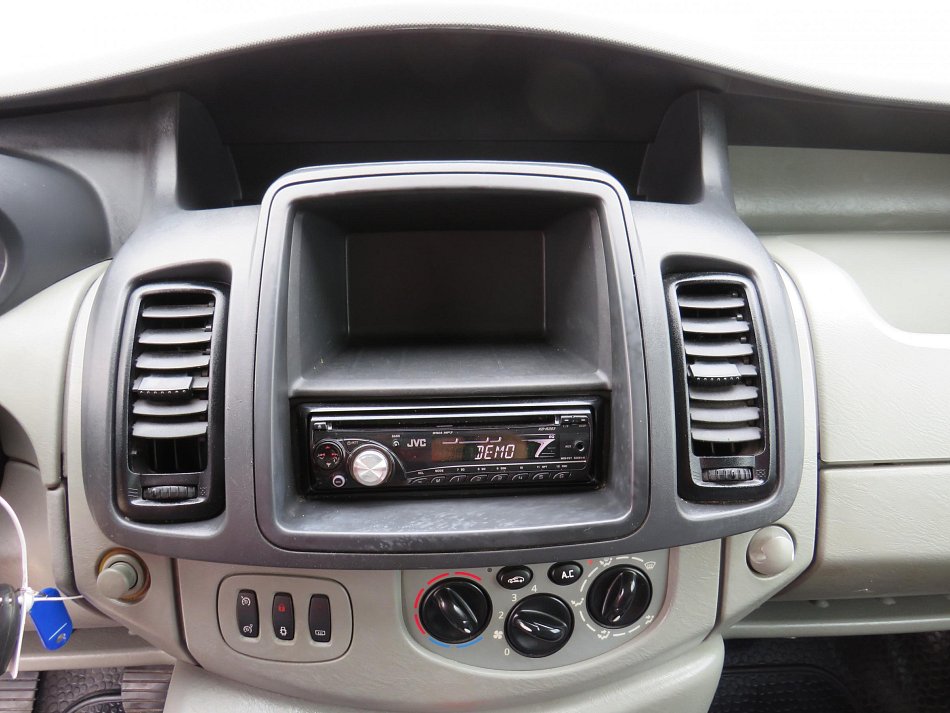 Opel Vivaro 2.0CDTi 