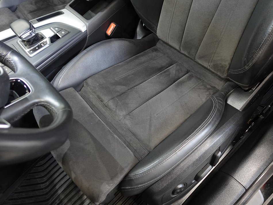 Audi A5 2.0TFSi  Quattro