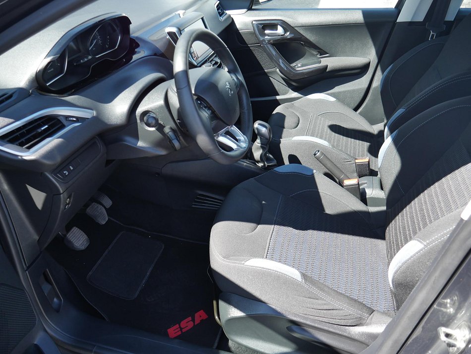 Peugeot 208 1.2 PT Allure