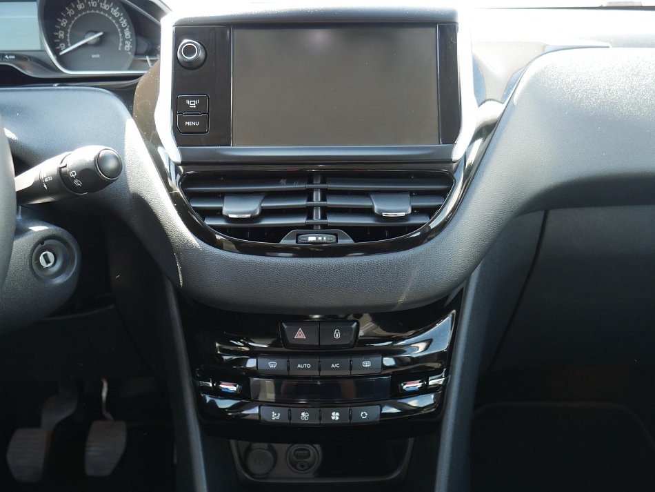 Peugeot 208 1.2 PT Allure