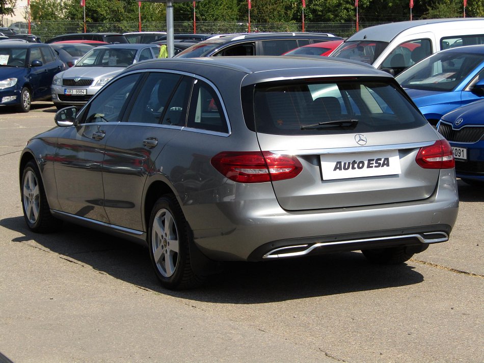 Mercedes-Benz Třída C 1.6 CDi  C 180