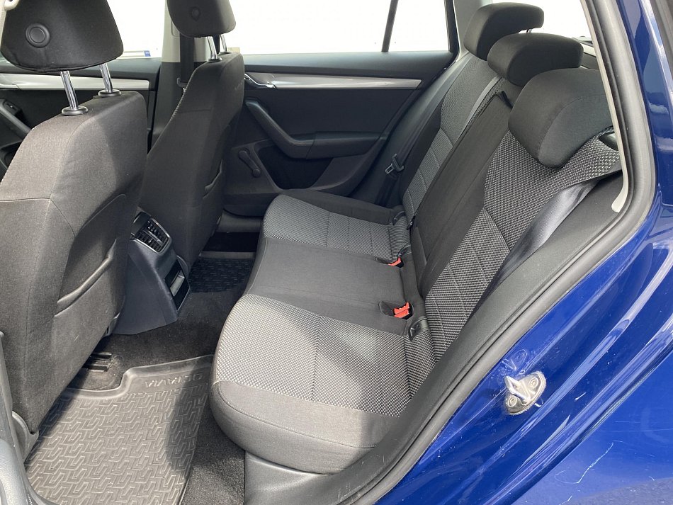 Škoda Octavia III 1.6 TDi  4x4