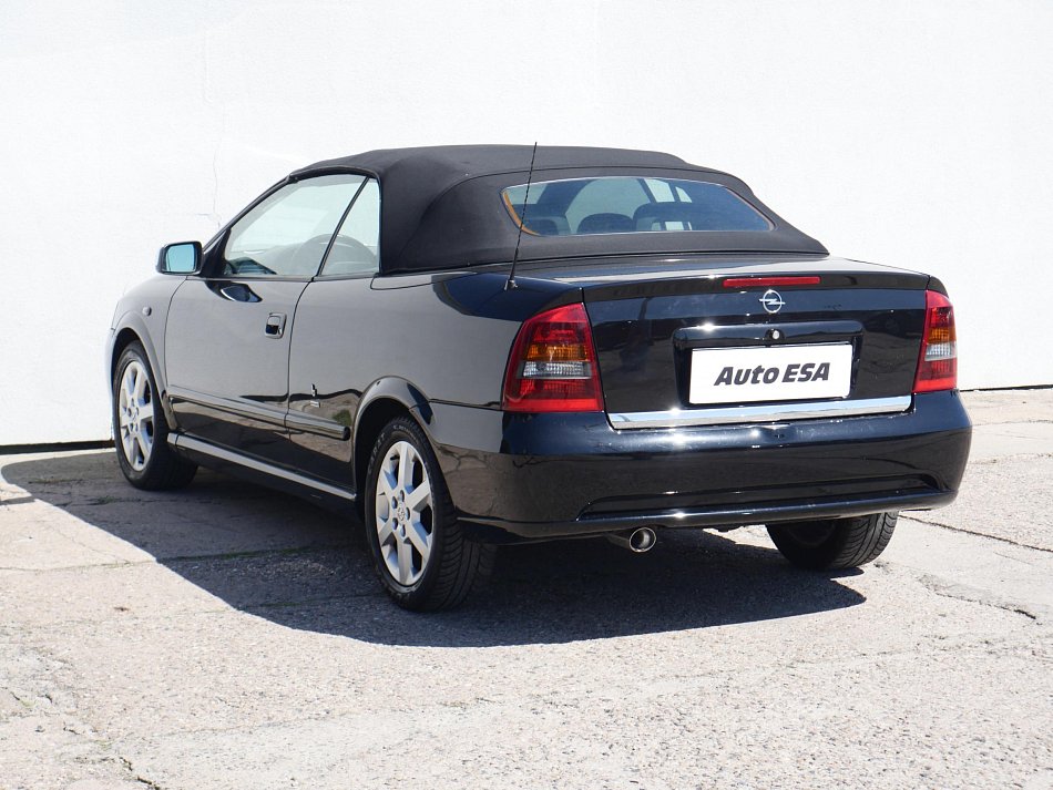 Opel Astra 2.2i  Cabrio