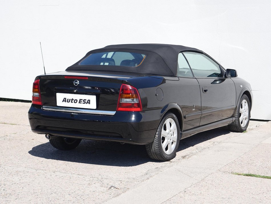 Opel Astra 2.2i  Cabrio