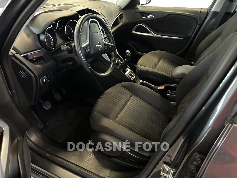 Opel Zafira 2.0D 