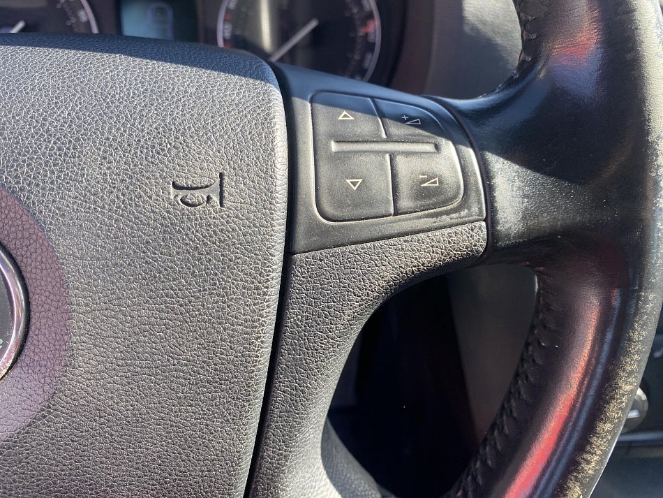 Škoda Octavia II 1.6 FSi 