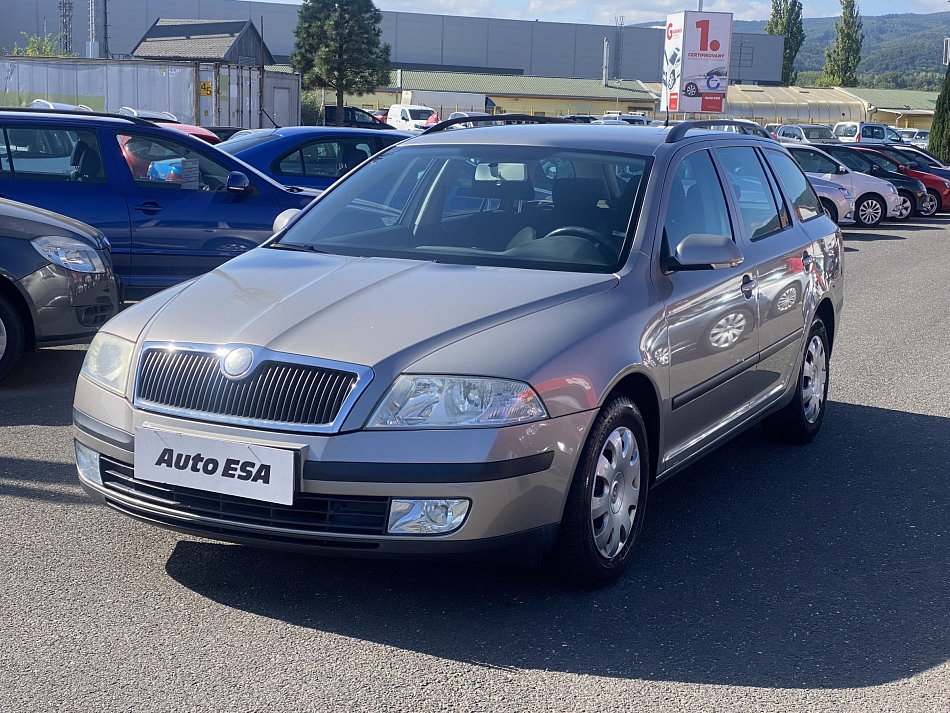 Škoda Octavia II 1.6 FSi 