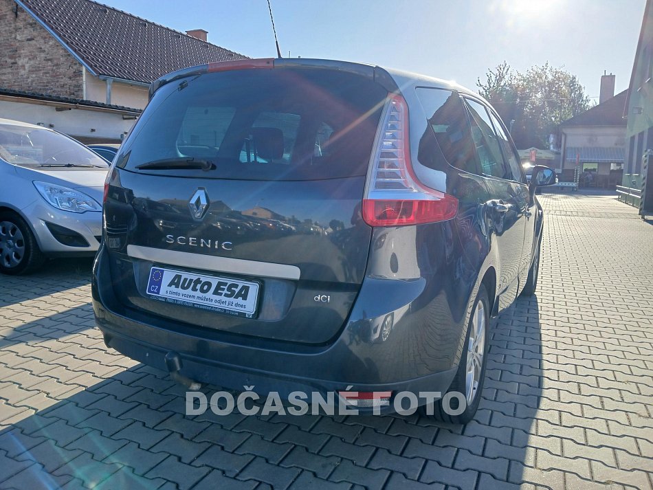 Renault Scénic 2.0 dCi 