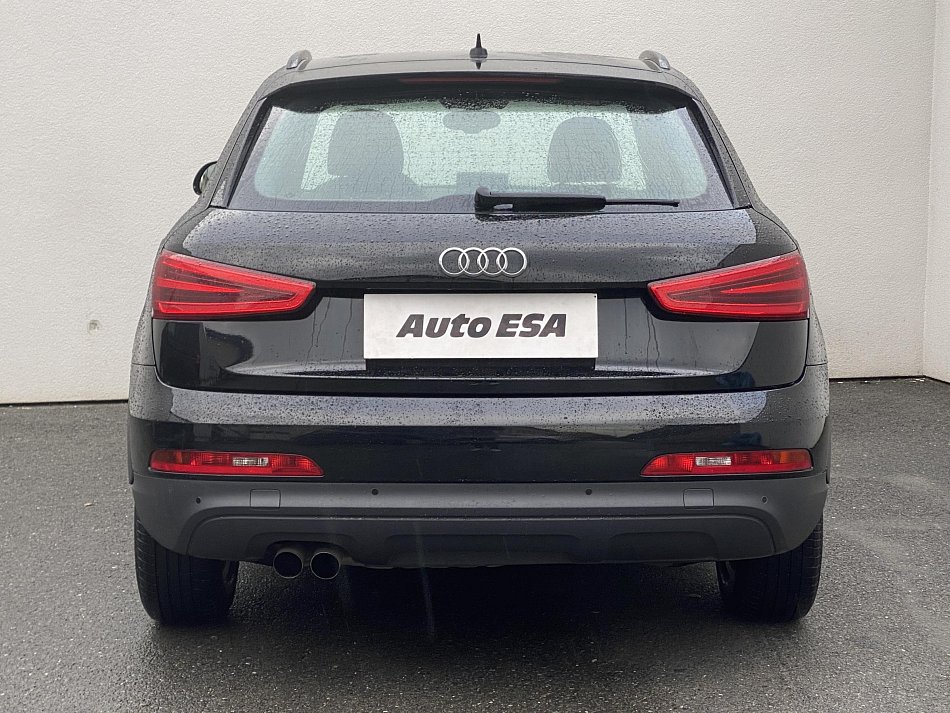 Audi Q3 2.0 TDi 