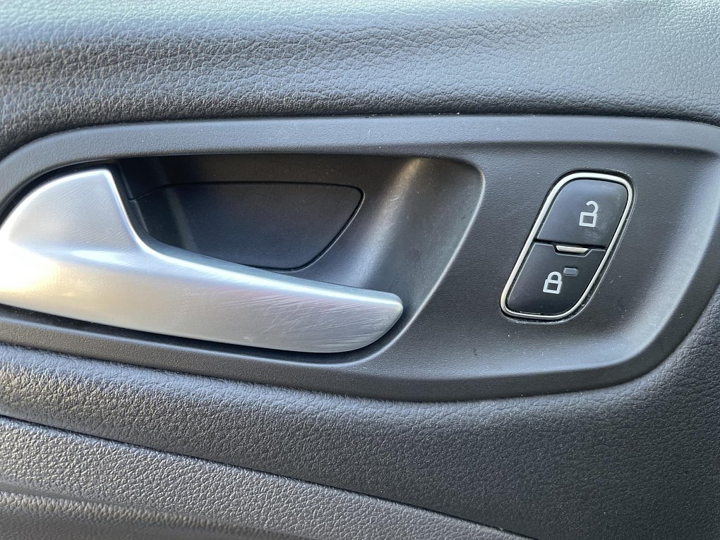 Ford Kuga 1.5 EB Titanium 2WD