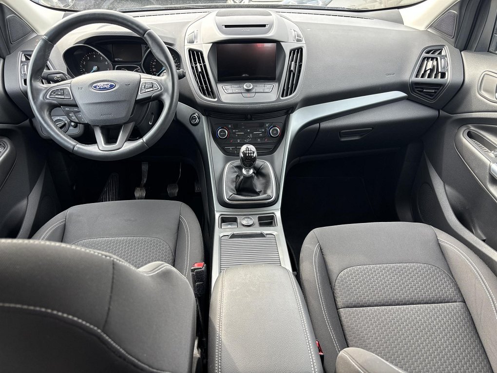 Ford Kuga 1.5 EB Titanium 2WD