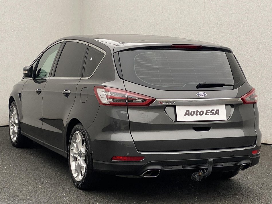 Ford S-MAX 2.0 TDCI Titanium