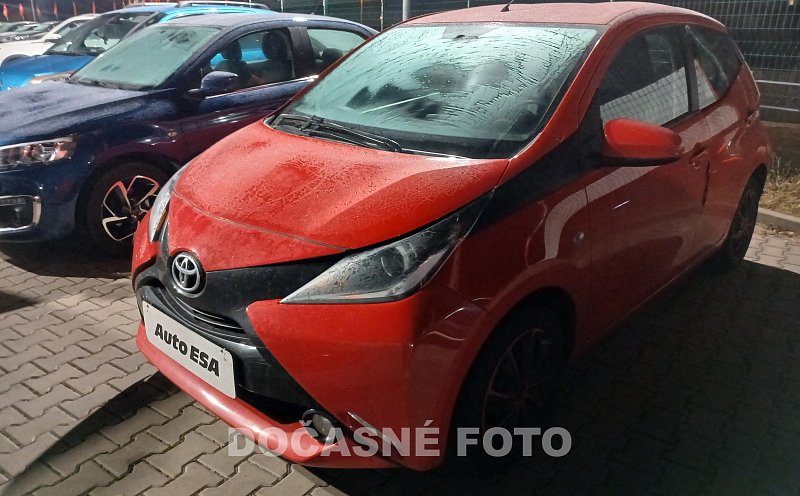 Toyota Aygo 1.0 vvt-i 