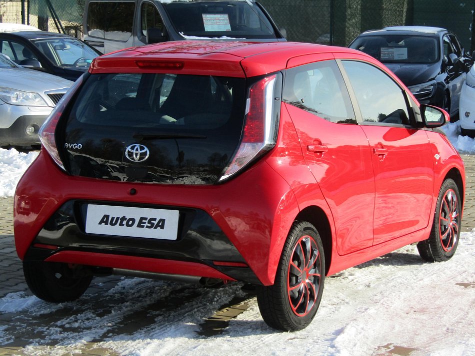 Toyota Aygo 1.0VV-Ti 